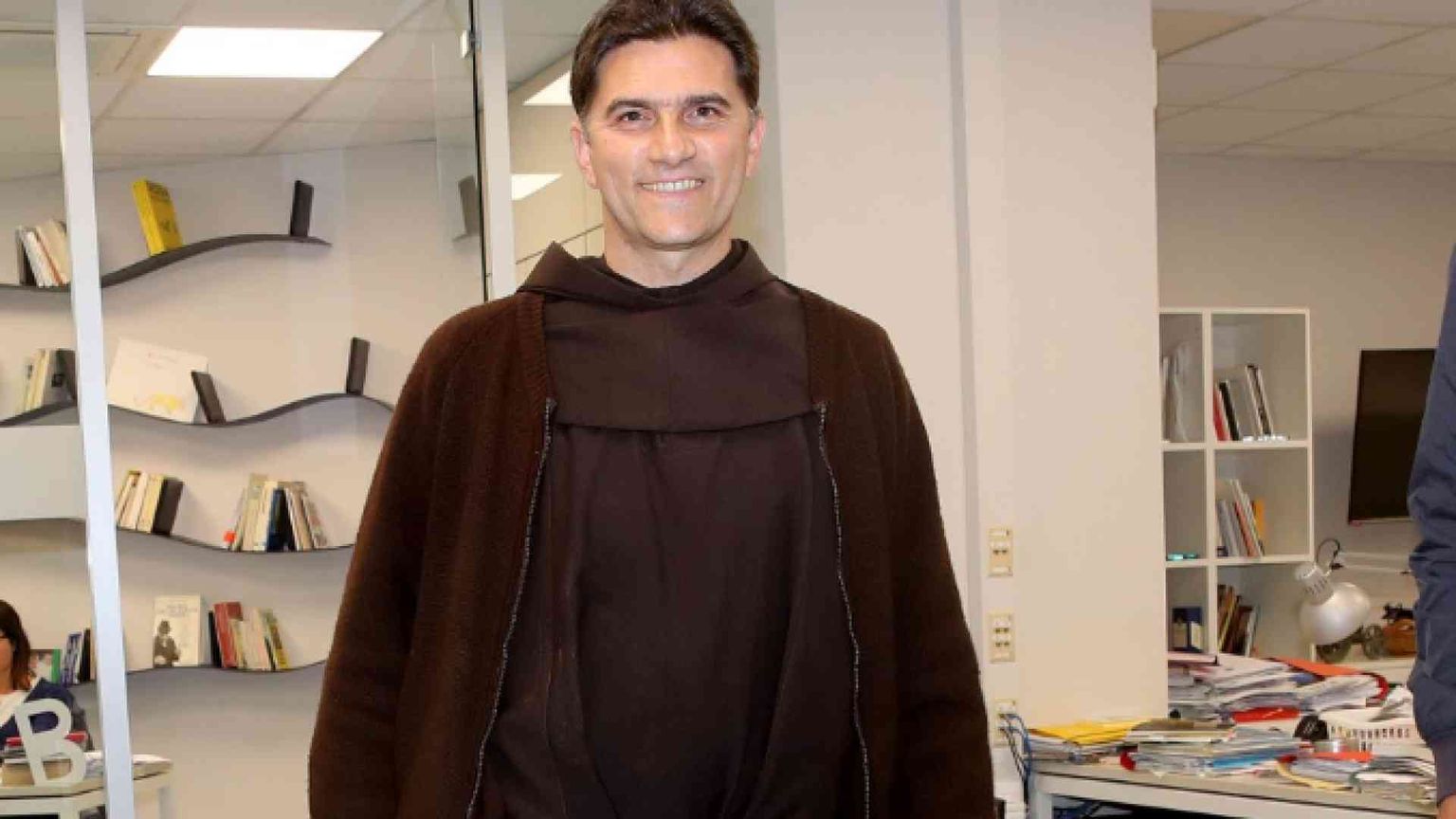 Fra' Stefano, dal calcio a testimone di Francesco