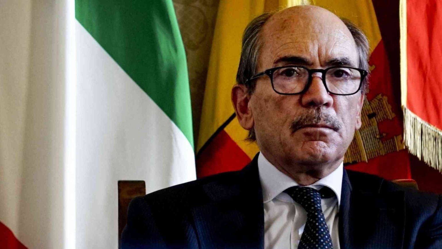 De Raho: «Regolarizzare i lavoratori immigrati per colpire le mafie»