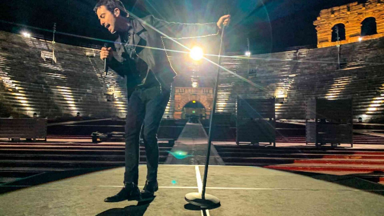 Diodato solo all'Arena di Verona fa rumore per l'Italia