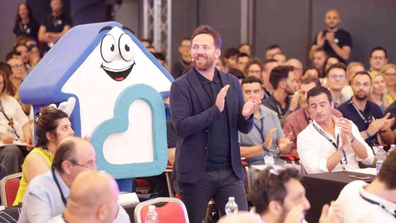 "Guadagnare con le case"