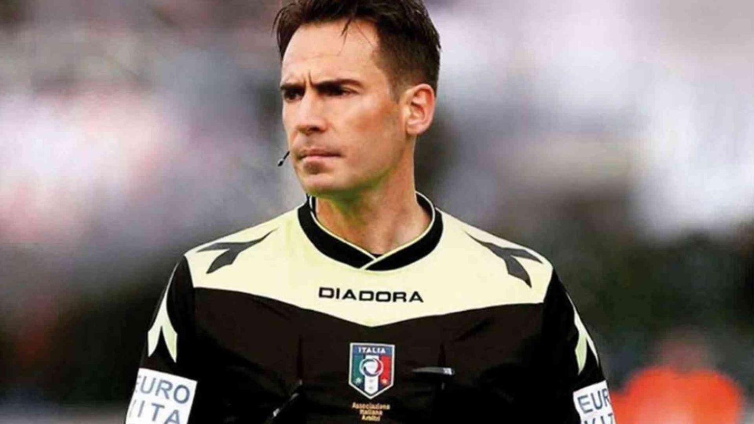 Claudio Gavillucci, l'arbitro "espulso" per avere fischiato contro il razzismo