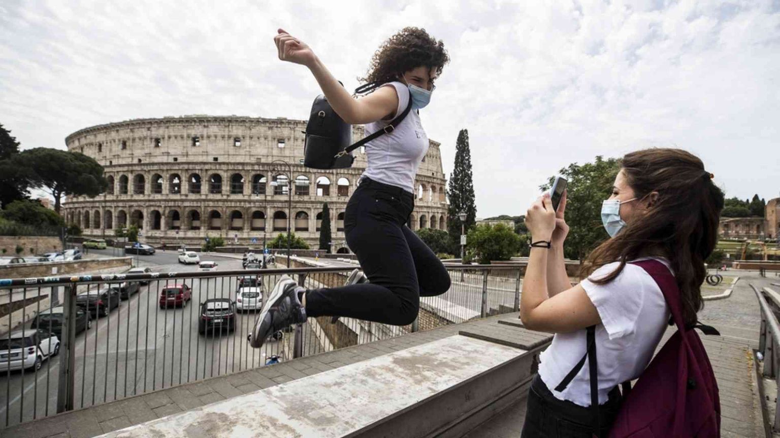 La «Generazione Z» è in cerca di uno sguardo di vera fiducia