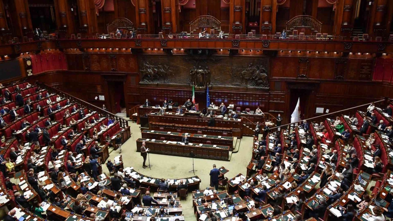 Omofobia, intesa sul «salva-idee». L'opinione diventa reato se istiga all'odio