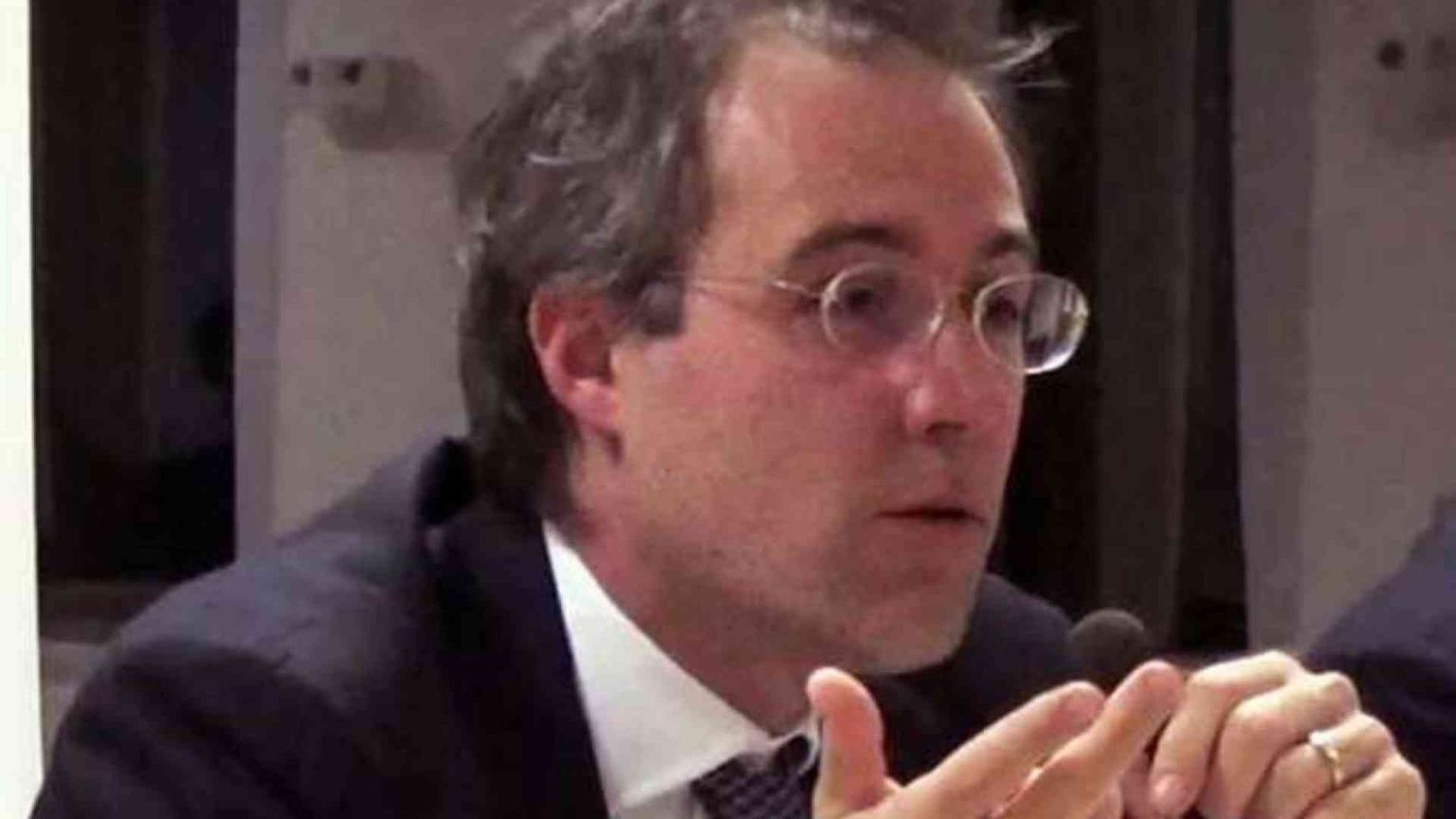 Il costituzionalista: «La norma "salva-idee" è ambigua»