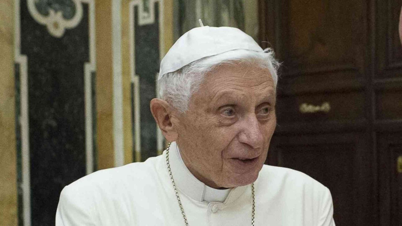 «Ratzinger malato, ma le condizioni di salute non destano preoccupazione»