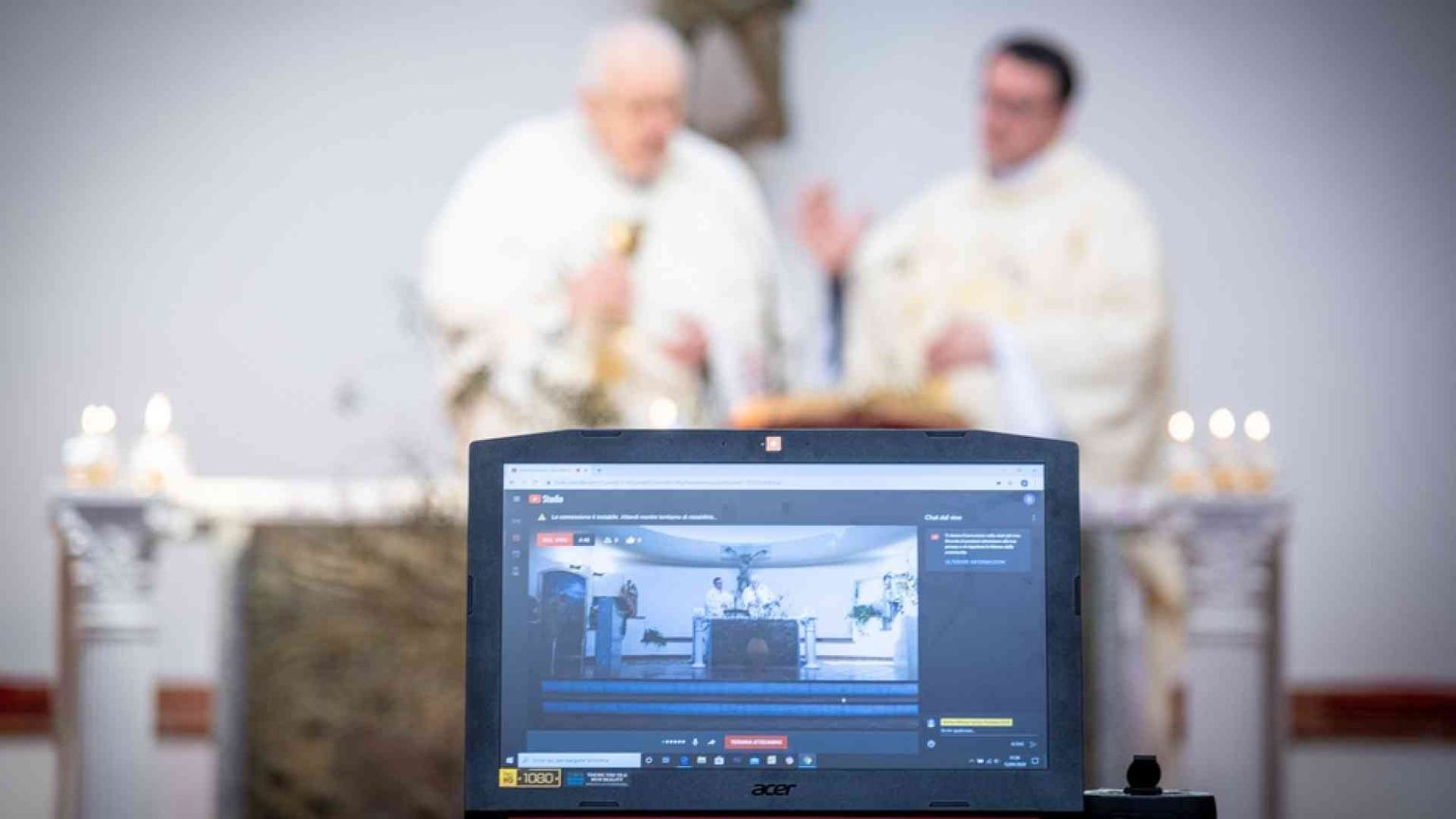 Messe online, il rischio della comunità virtuale