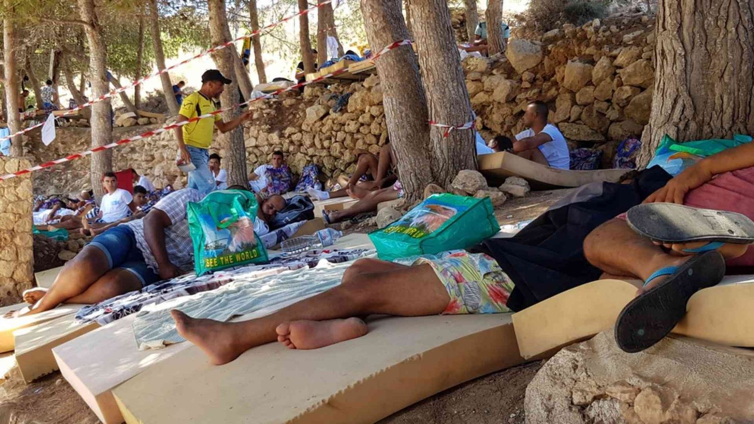 Sicilia, laboratorio di paura. Tra fake news, Covid e terrorismo islamico