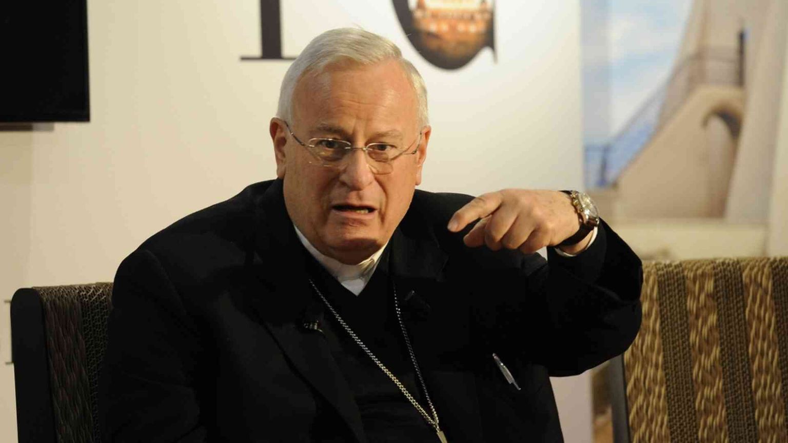 Bassetti: piena disponibilità per concedere spazi per la scuola