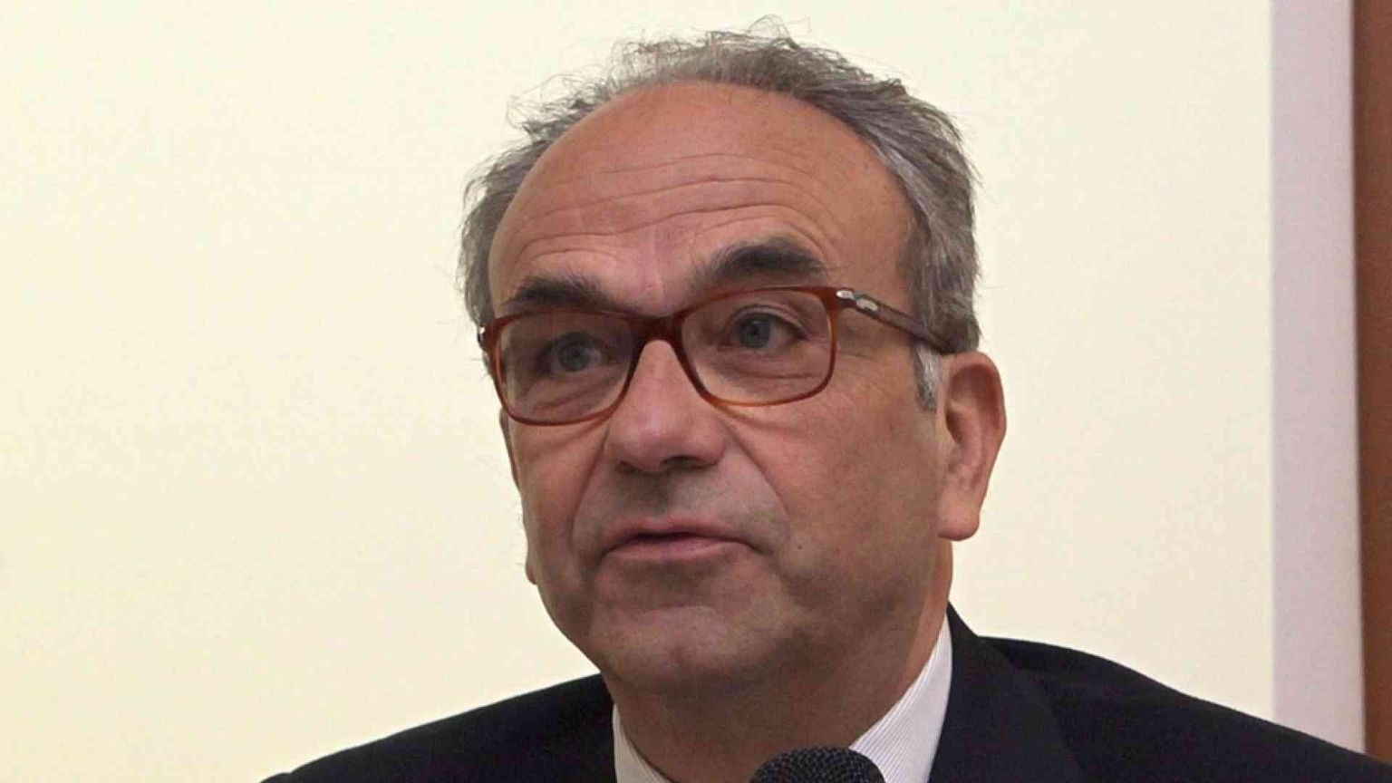 Mille beni confiscati e un bando da riempire