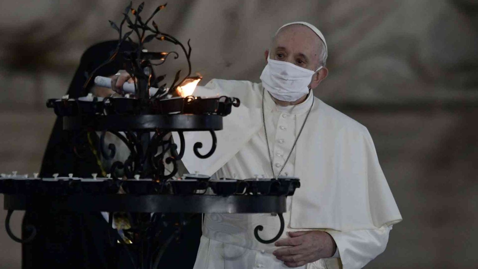 Il Papa: la guerra, fallimento della politica e dell'umanità