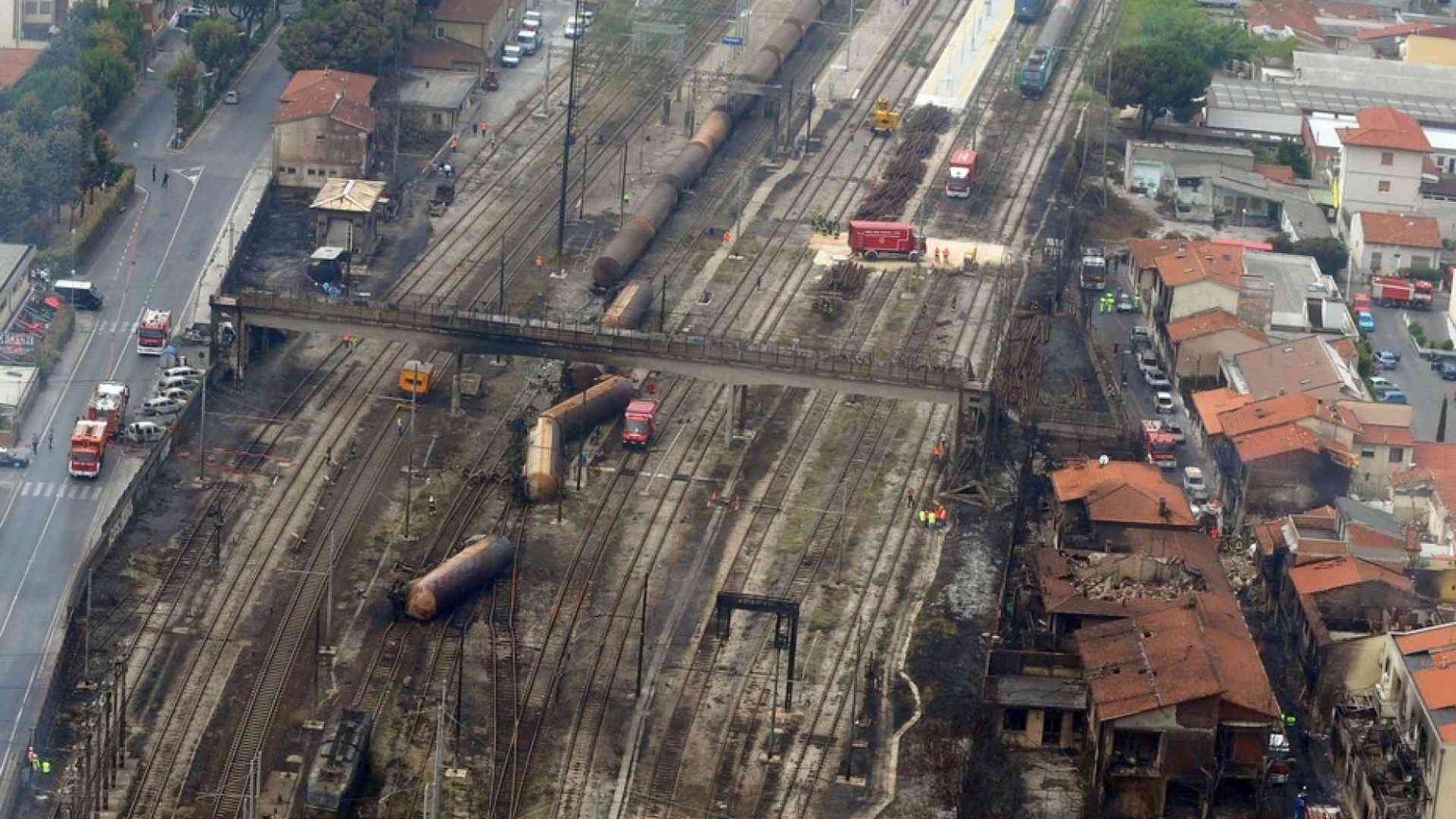 Strage di Viareggio, prescritti gli omicidi colposi. Si torna in Appello