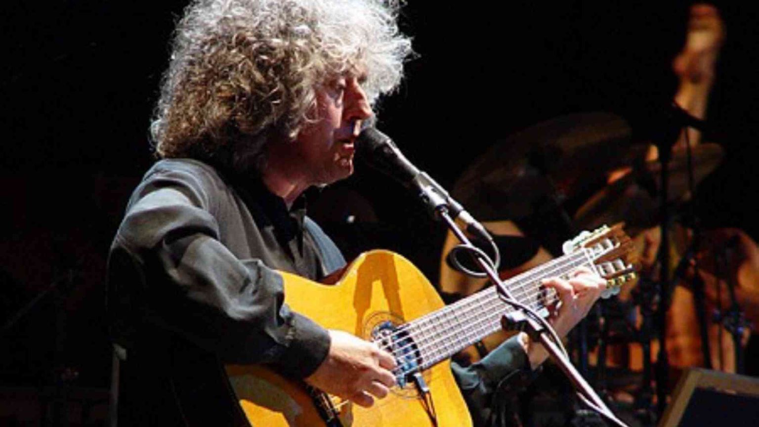 Branduardi: «Ero caduto nel silenzio. Con un “Kyrie” sono tornato alla musica»