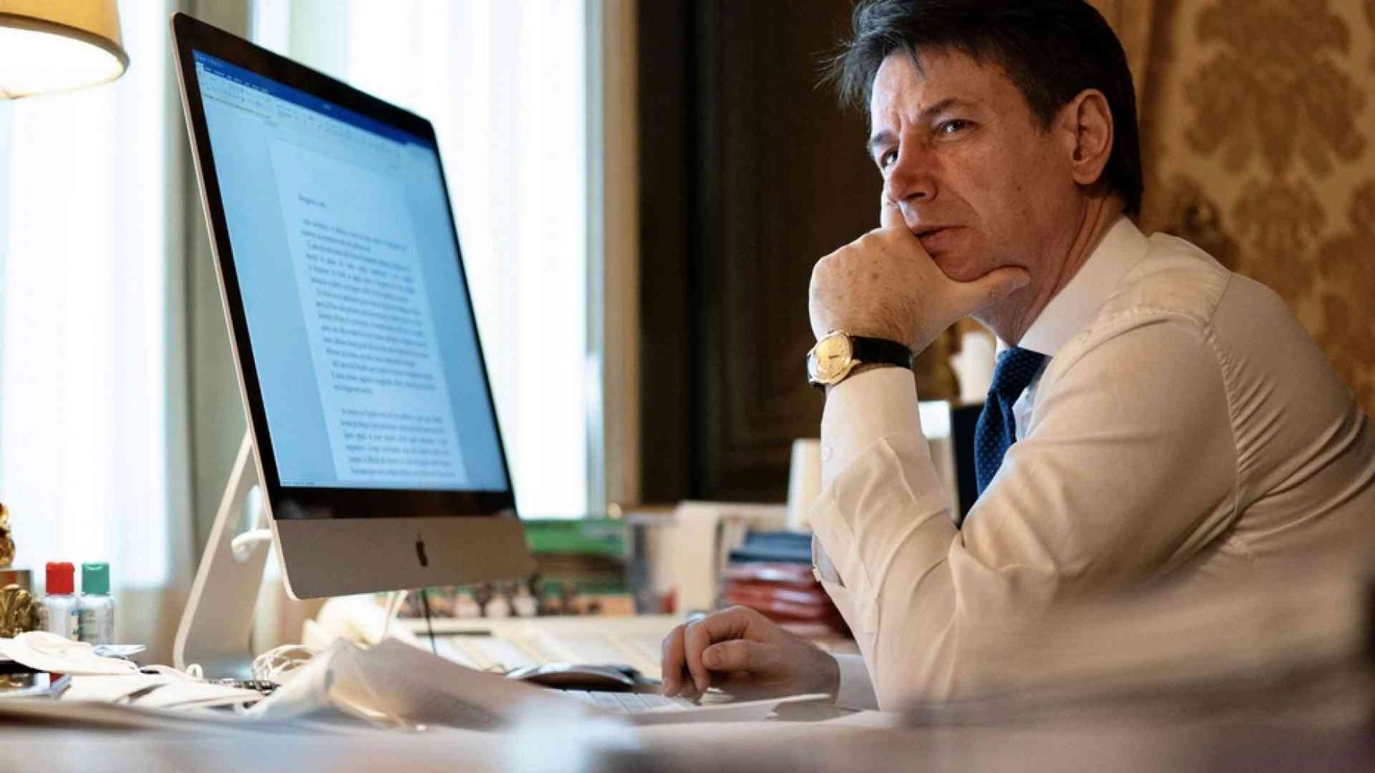 Conte e Renzi, ultima chiamata per il disgelo. M5s in fibrillazione