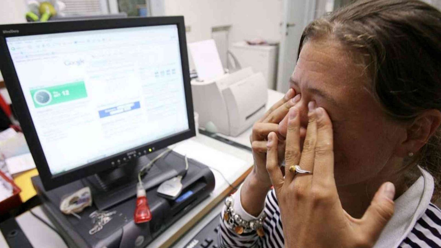 «Mio figlio, ingannato con uno stage». Troppi abusi, vanno limitati