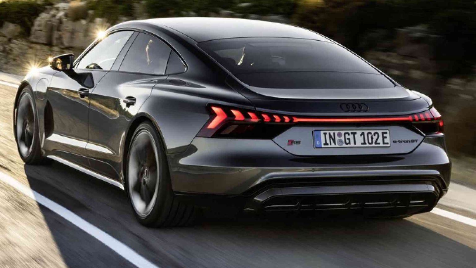 Audi e-tron Gt, la potenza guida nel futuro elettrico