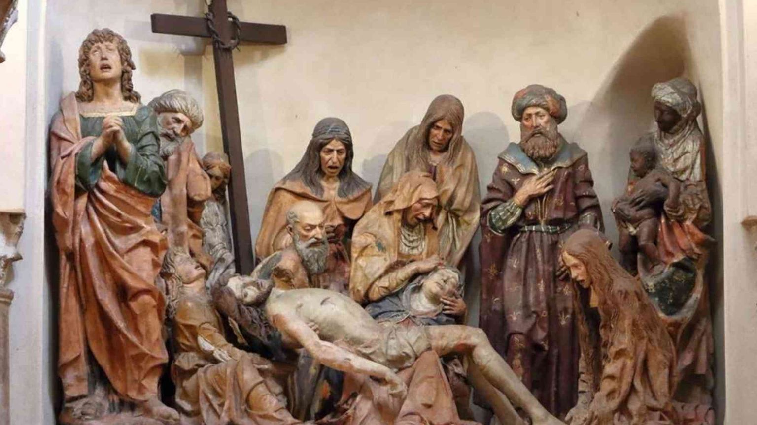 Vedere e sentire il dolore di Gesù: così fiorì il Compianto su Cristo