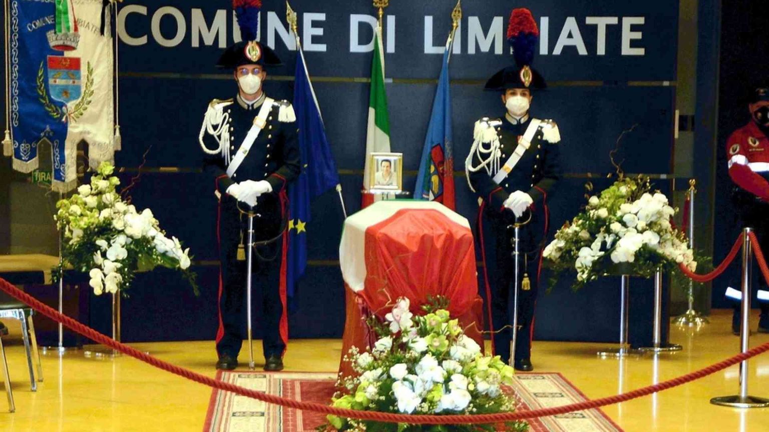 Il commosso saluto di Limbiate a Luca Attanasio