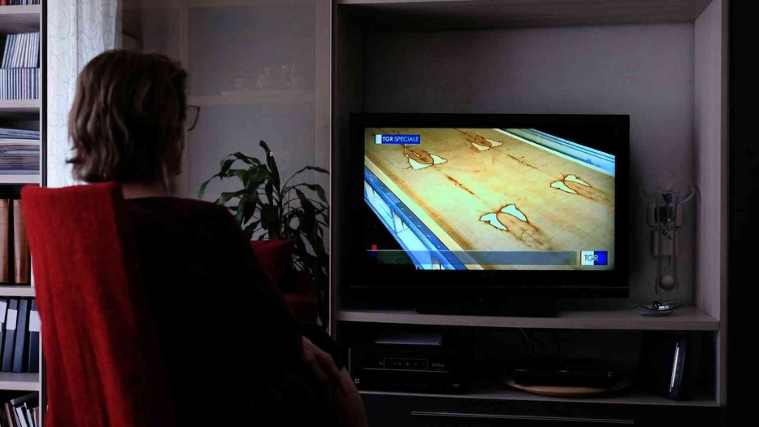 Sabato Santo in preghiera davanti alla Sindone