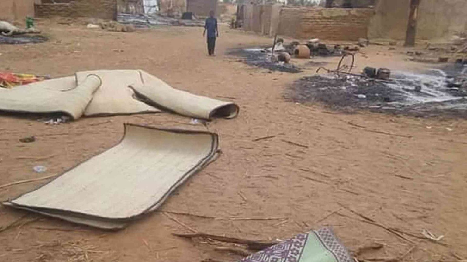 Massacro jihadista in Niger, 137 morti in tre villaggi