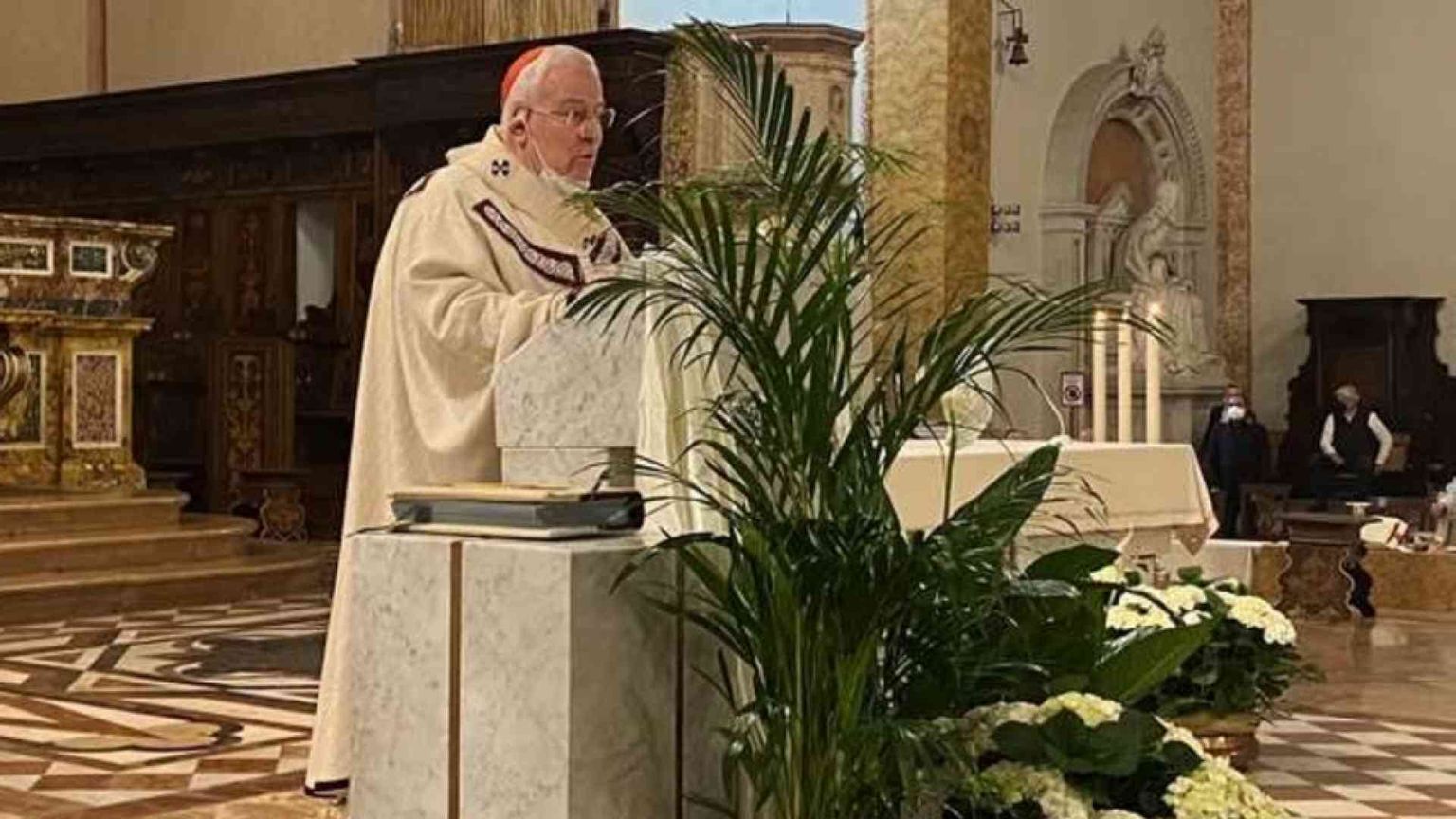 Il cardinale Bassetti: servono pane, lavoro, cure. È l’ora della responsabilità