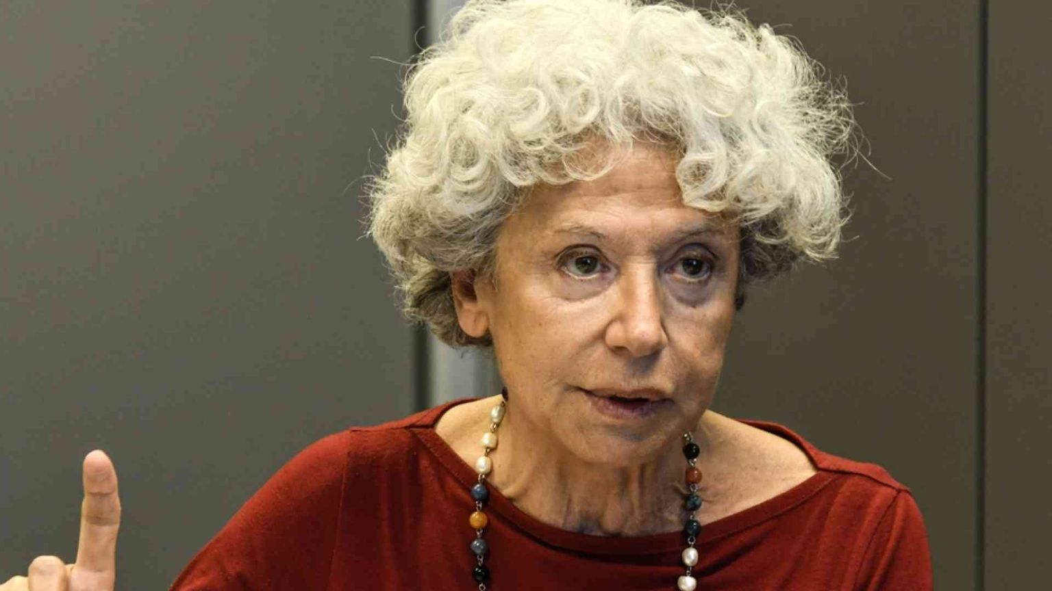 Il torpore c’è. Ma dov’è la politica?