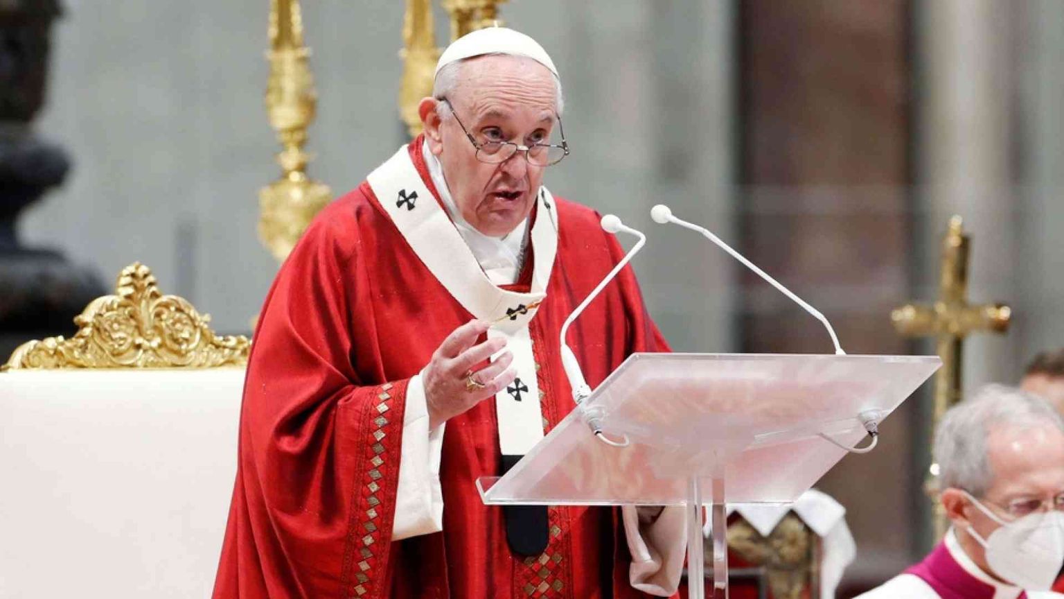 Il Papa: è tempo di riversare la misericordia sul mondo