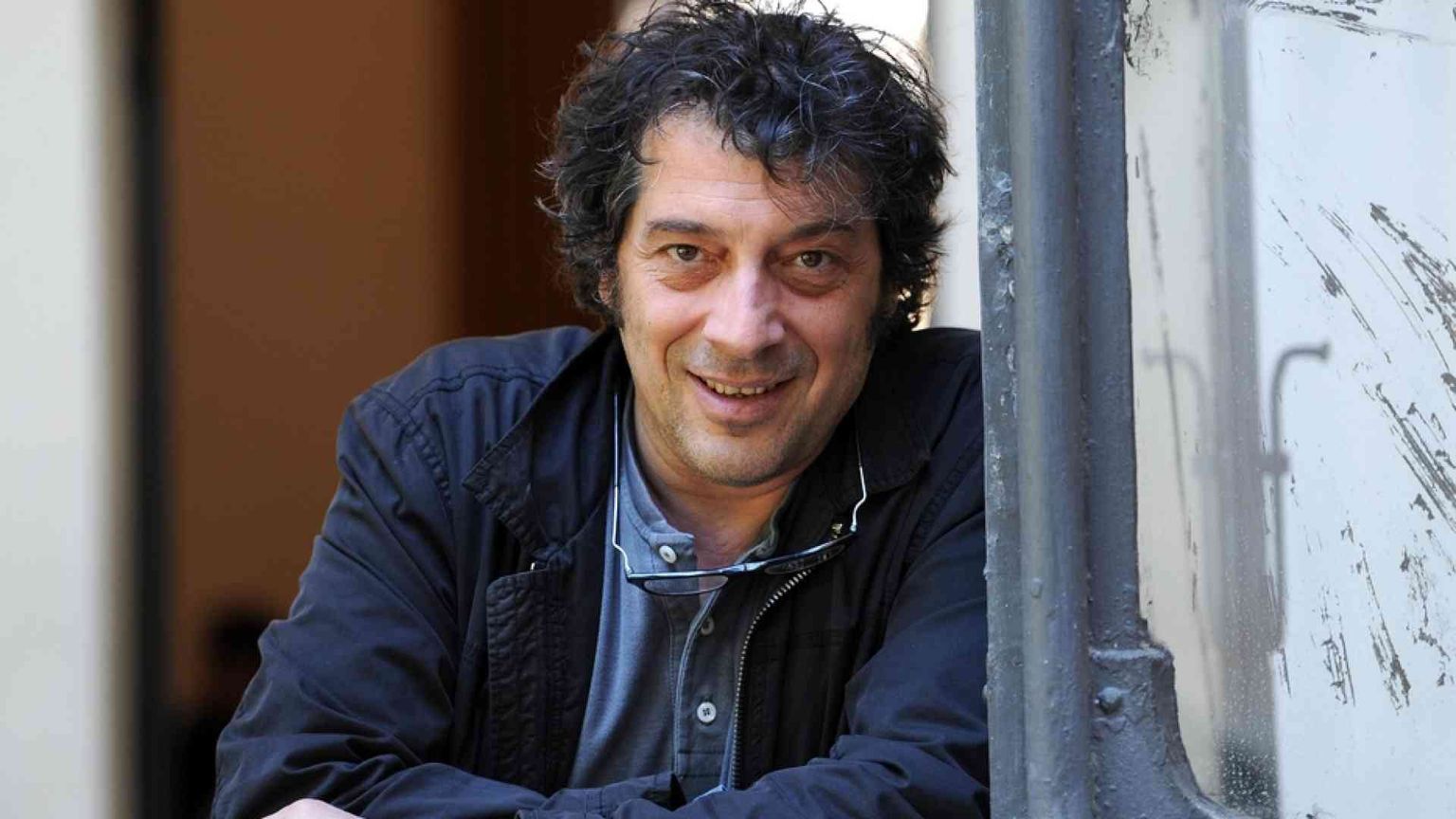 Veronesi: un padre presente ma sempre un passo indietro