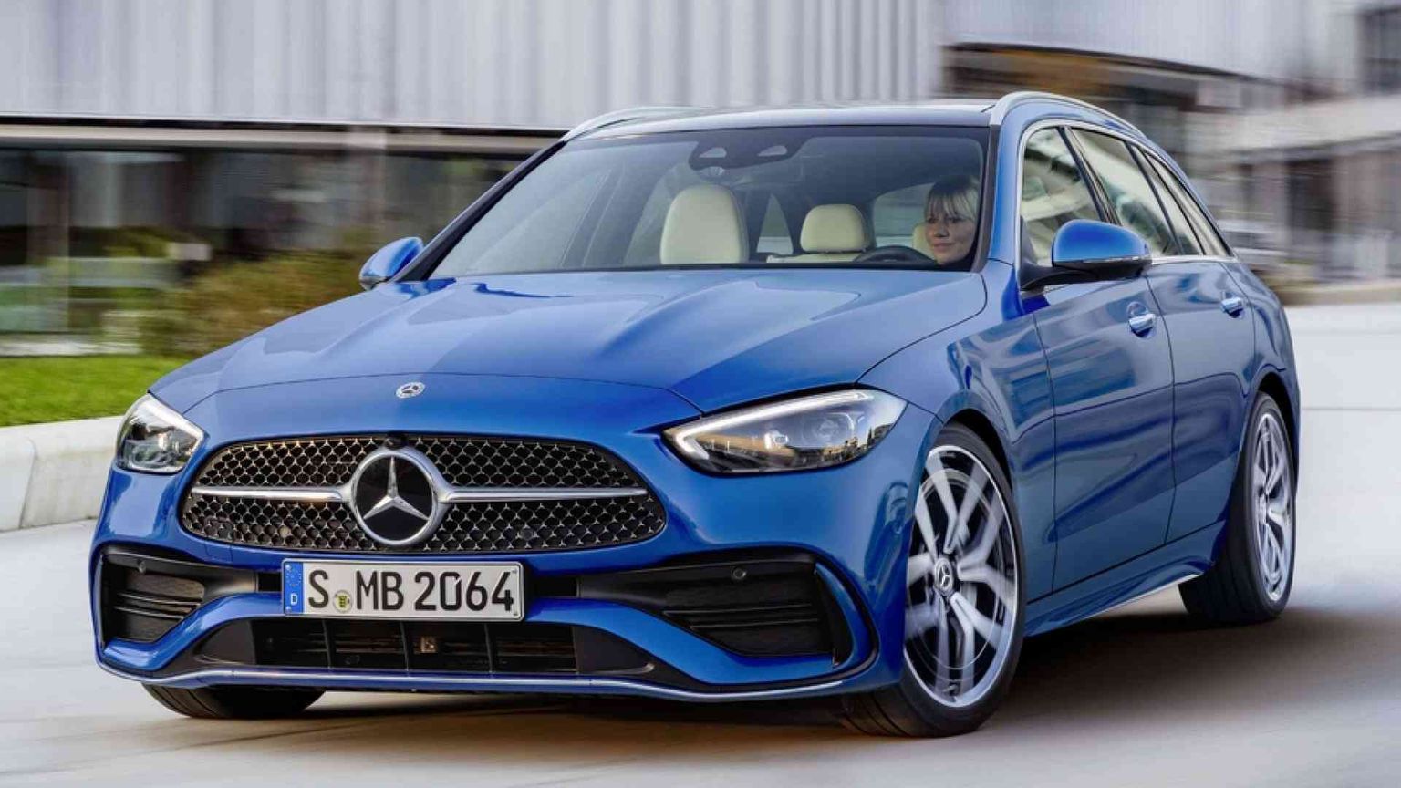 Mercedes Classe C: ibrida e diesel, l'accoppiata vincente