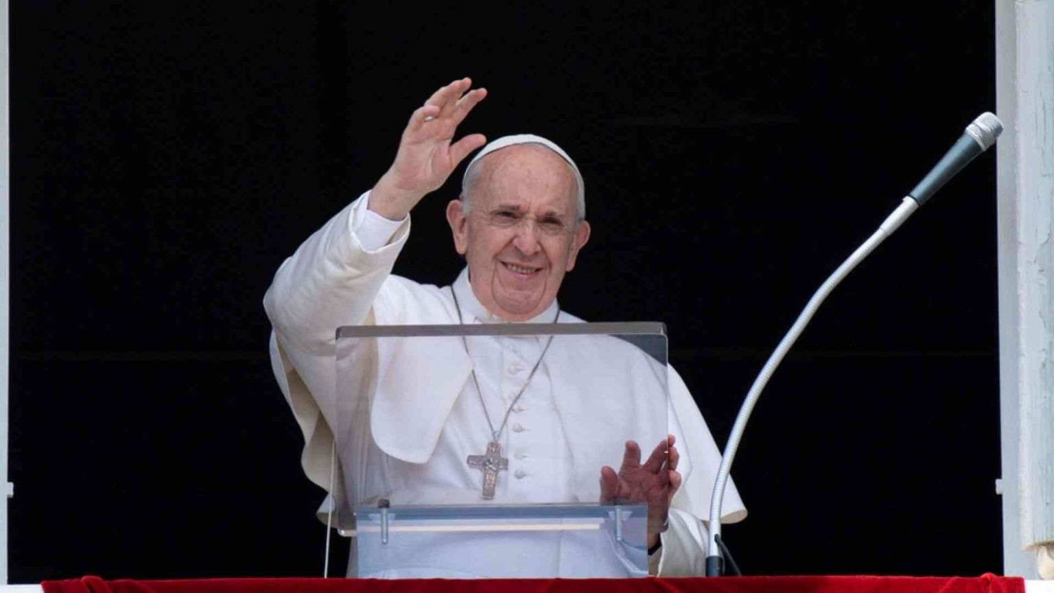 Il Papa e la salute: discrezione e una grande capacità di sopportare