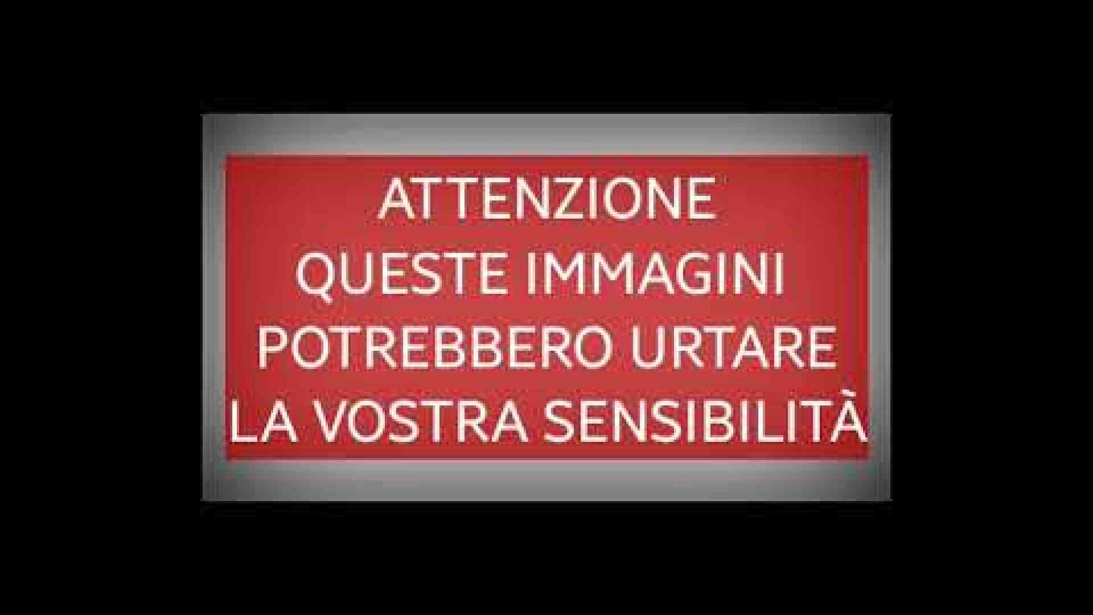 Le ragazze sommerse e i pescatori: le immagini choc di un naufragio fantasma