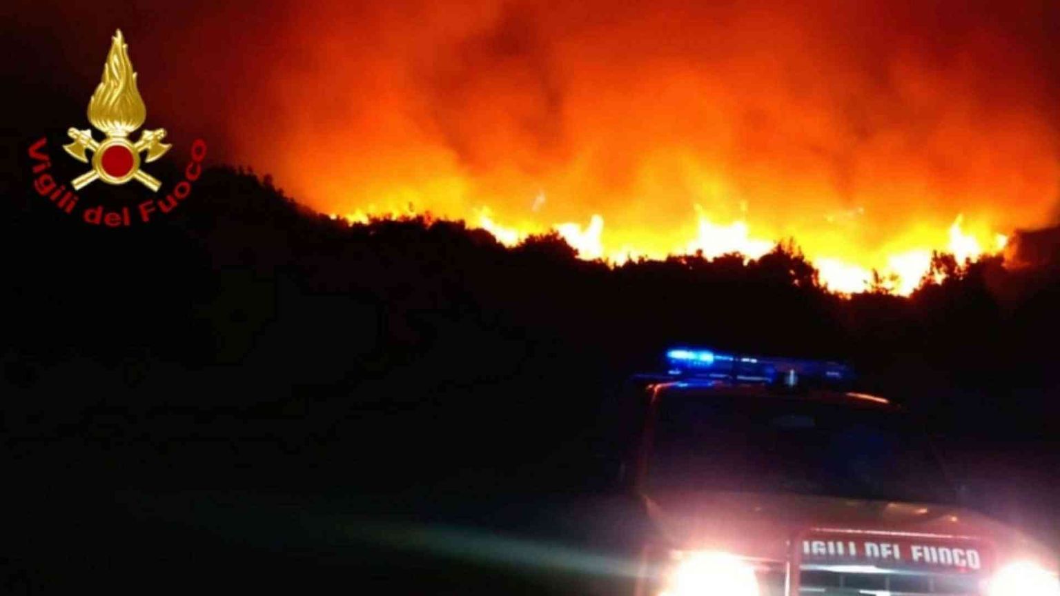 Italia del Sud ancora sotto assedio, in Siberia il rogo più esteso del mondo