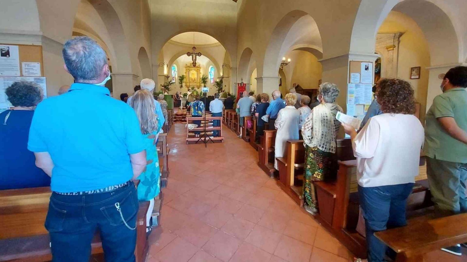 La Cei: in parrocchia è bene essere vaccinati