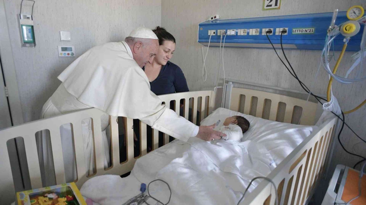 Il Papa istituisce una Fondazione per gli ospedali cattolici