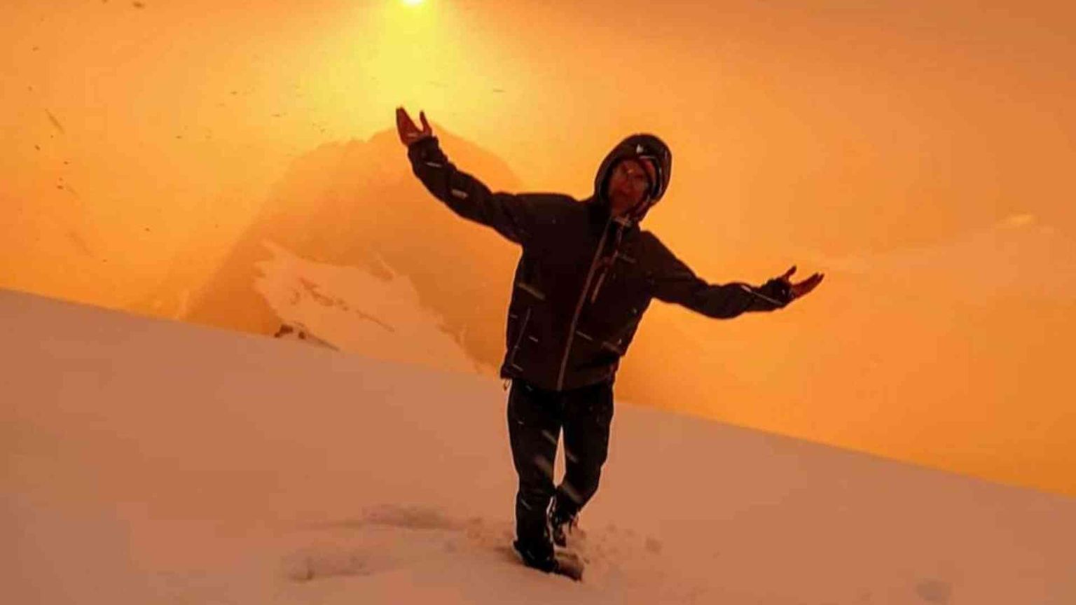 La Marmolada invasa dai turisti: ma il ghiacciaio sta morendo