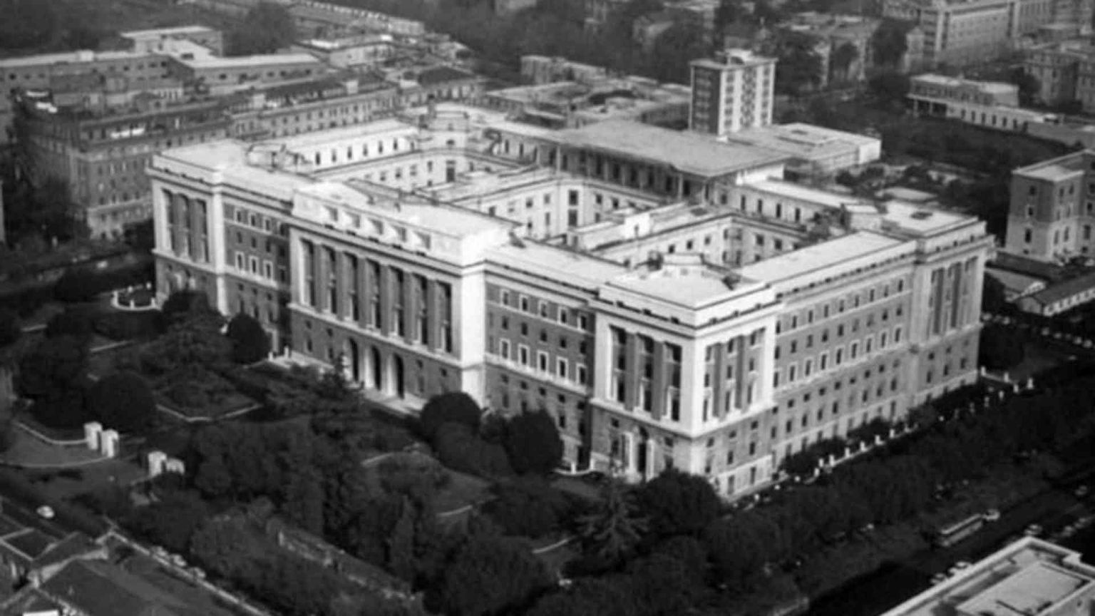 La casa dell’Aeronautica: 90 anni tra storia e modernità