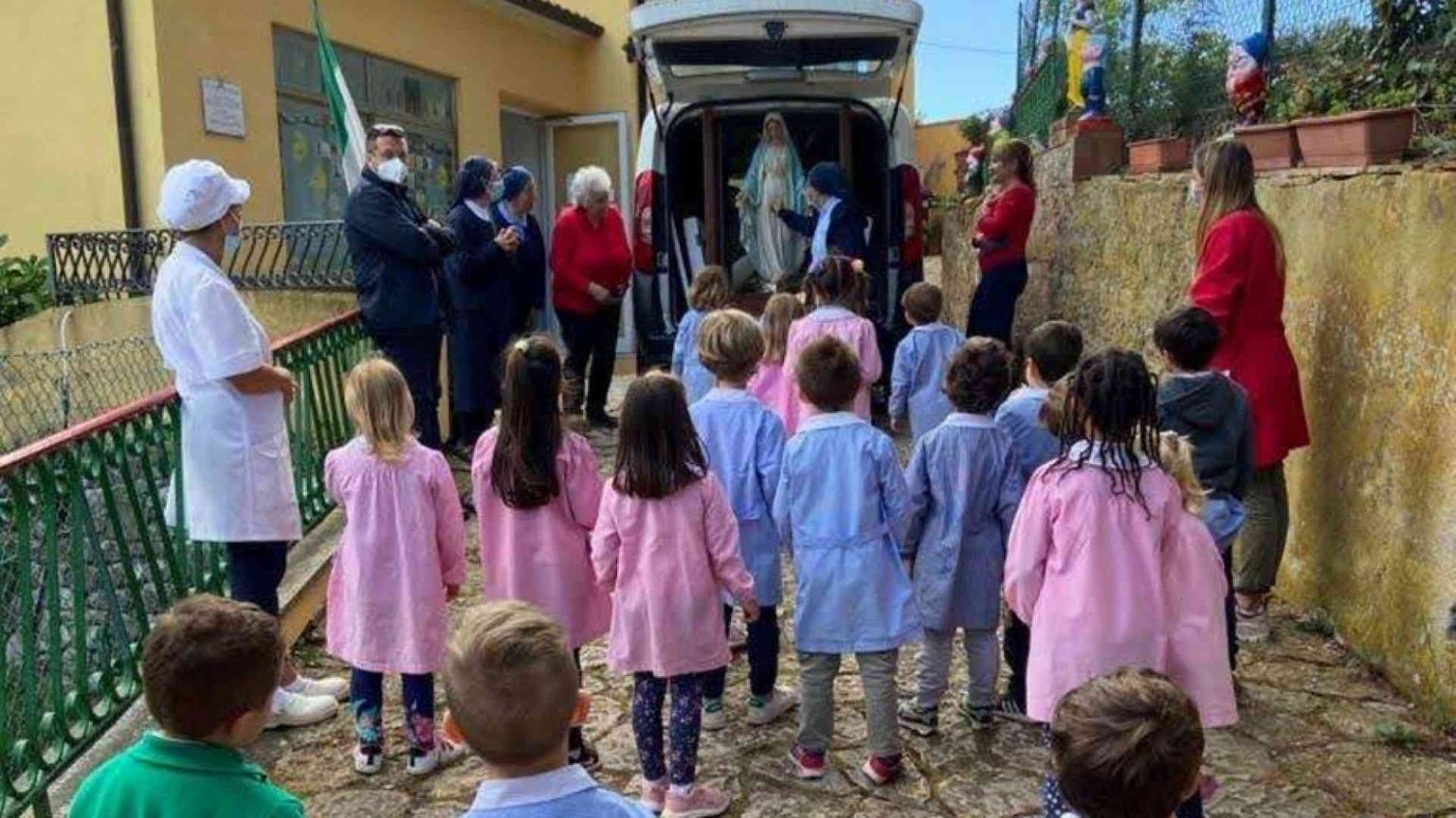 Il pellegrinaggio della Madonna della Medaglia miracolosa unisce l'Italia