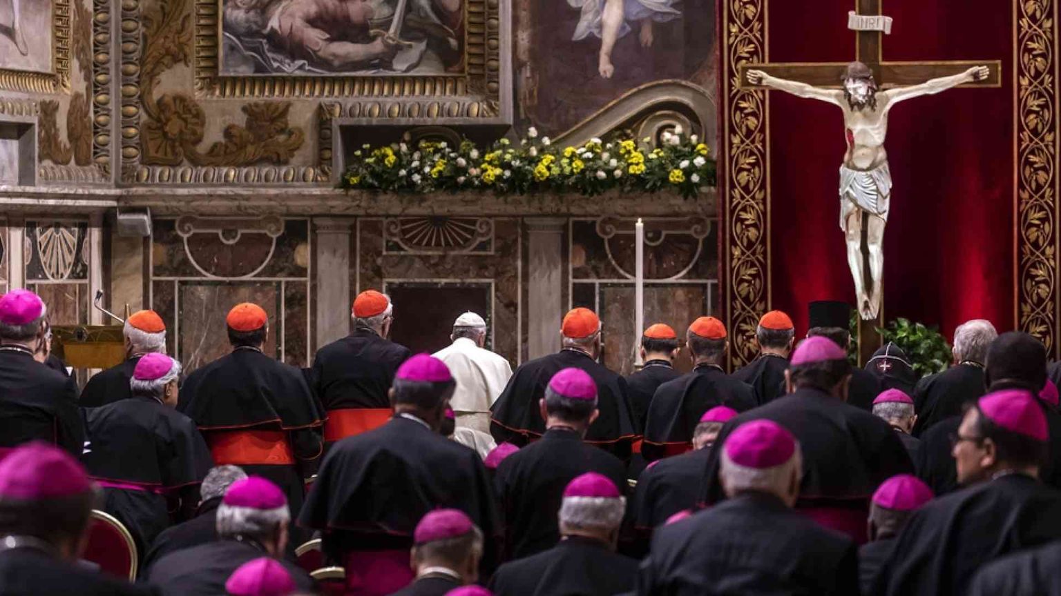Abusi sui minori, la Chiesa in preghiera per le vittime