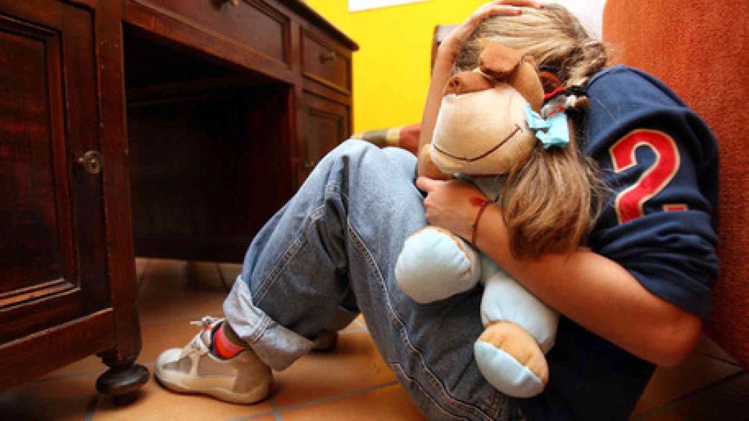 L'impero del porno online e la piaga dei minorenni