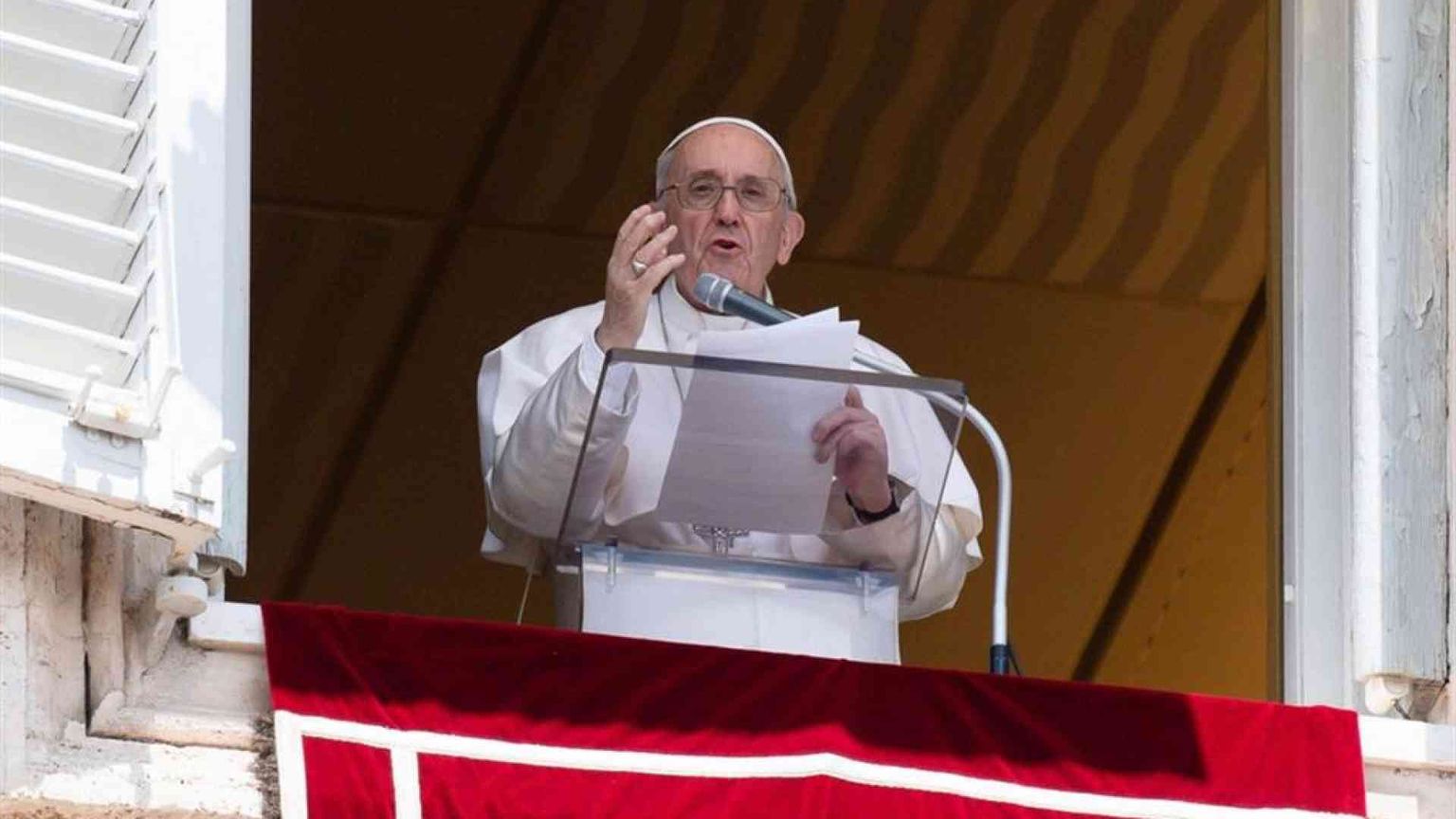 Il Papa: «Non siate “cristiani da poltrona”, ascoltate il dolore degli altri