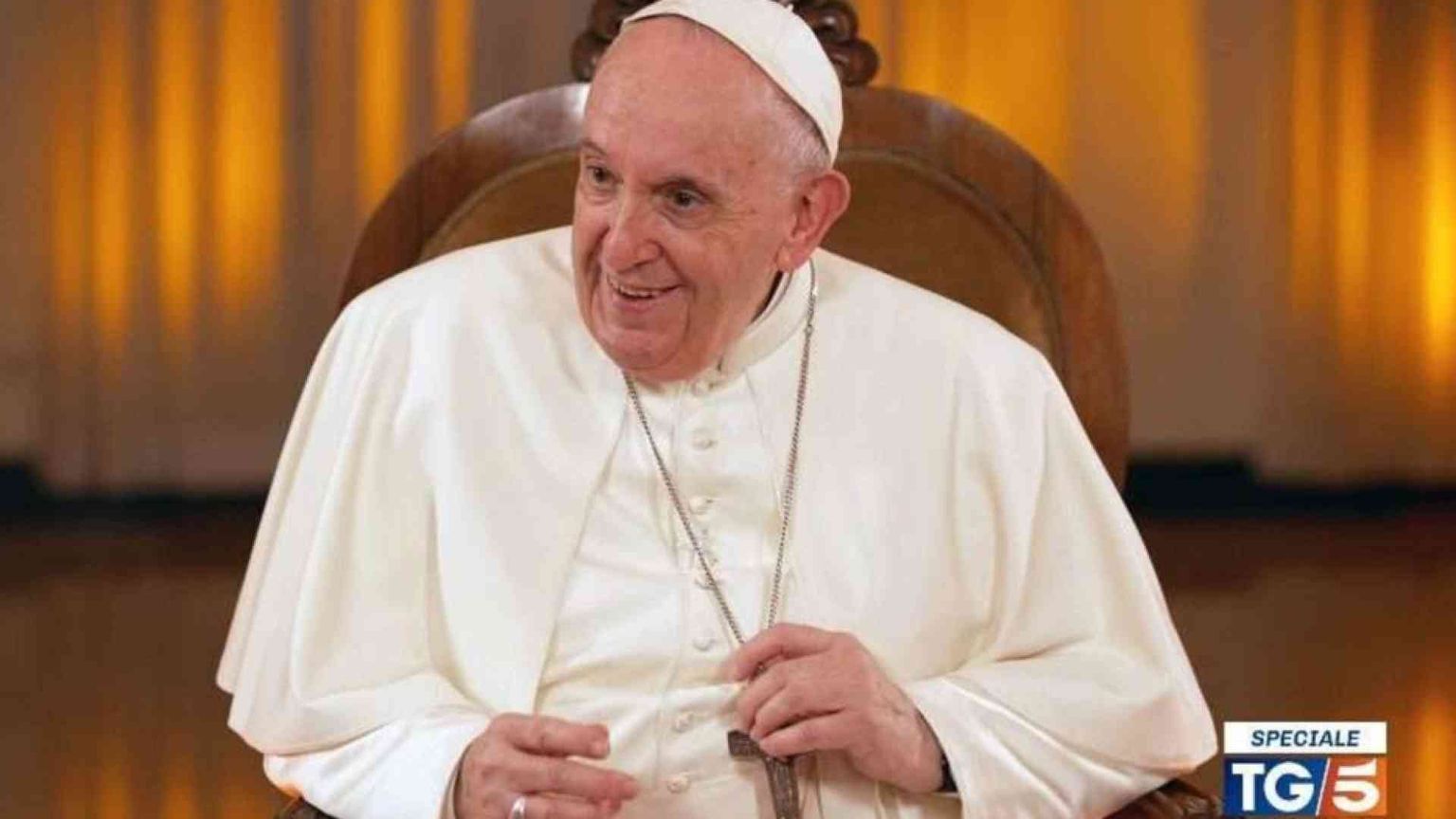 Il Papa sulle donne abusate in casa: «Problema quasi satanico»