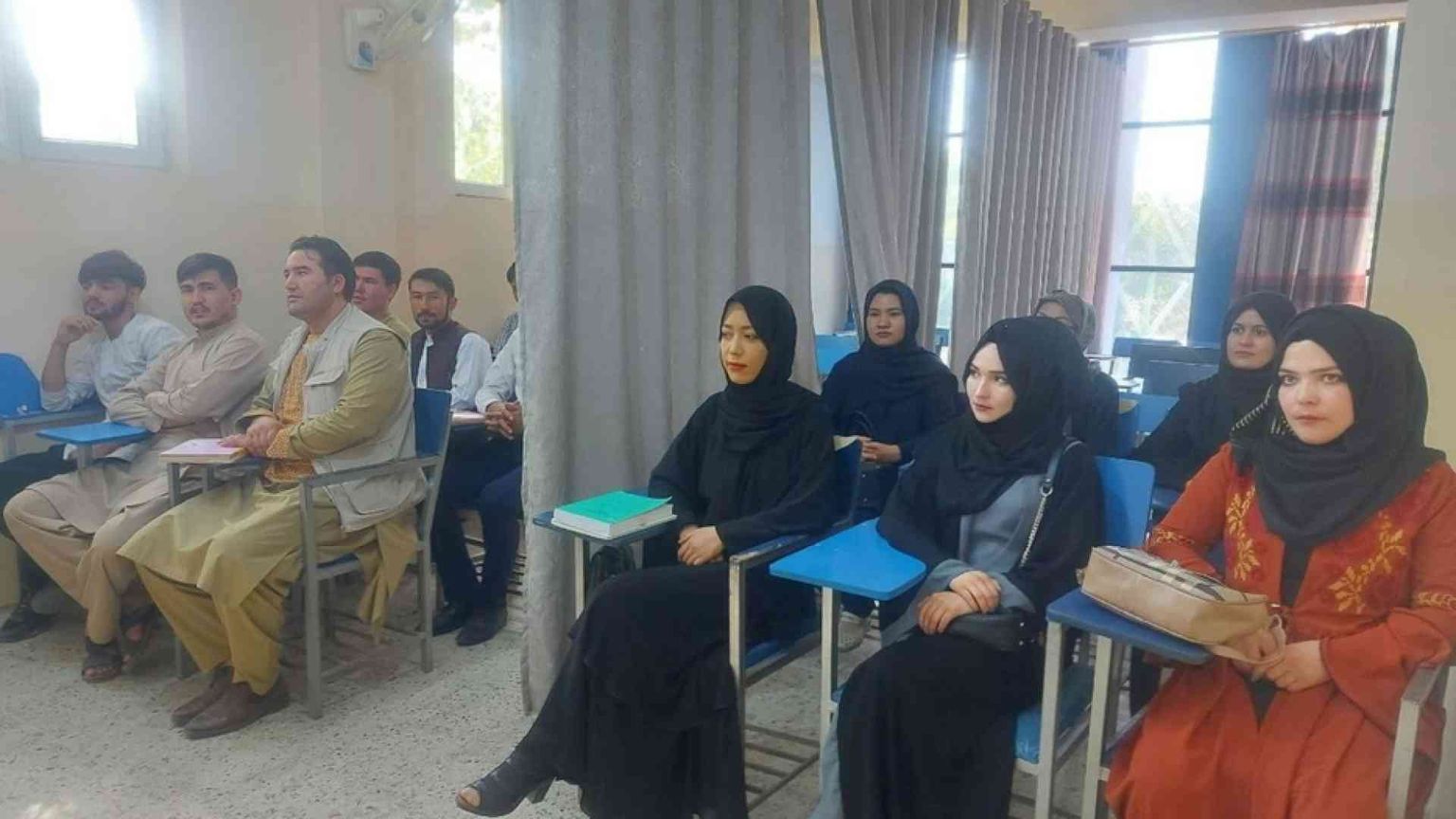 Laurearsi oggi in Afghanistan, impresa sempre più in salita