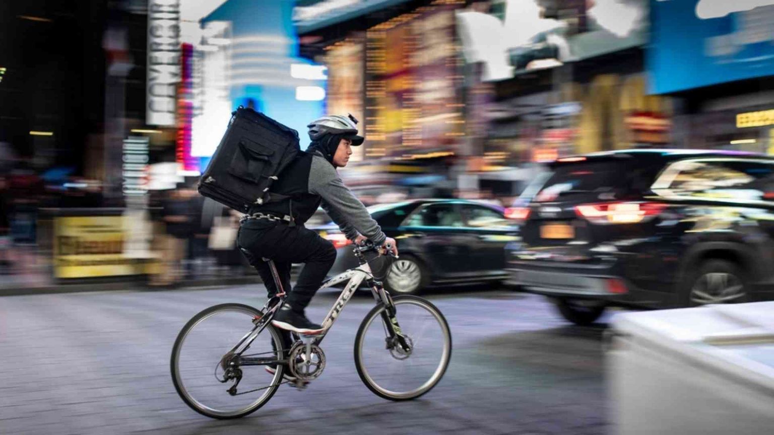 Povero il 12% dei lavoratori. Orlando: «È ora di agire»