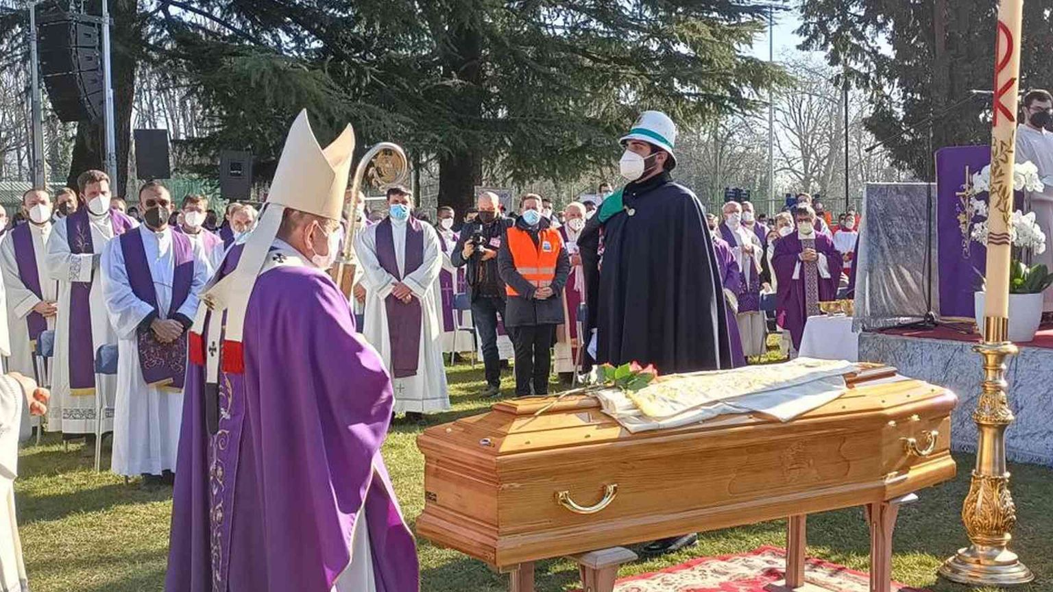 Addio a don Vassalli. Delpini ricorda i suoi «sorrisi incoraggianti»