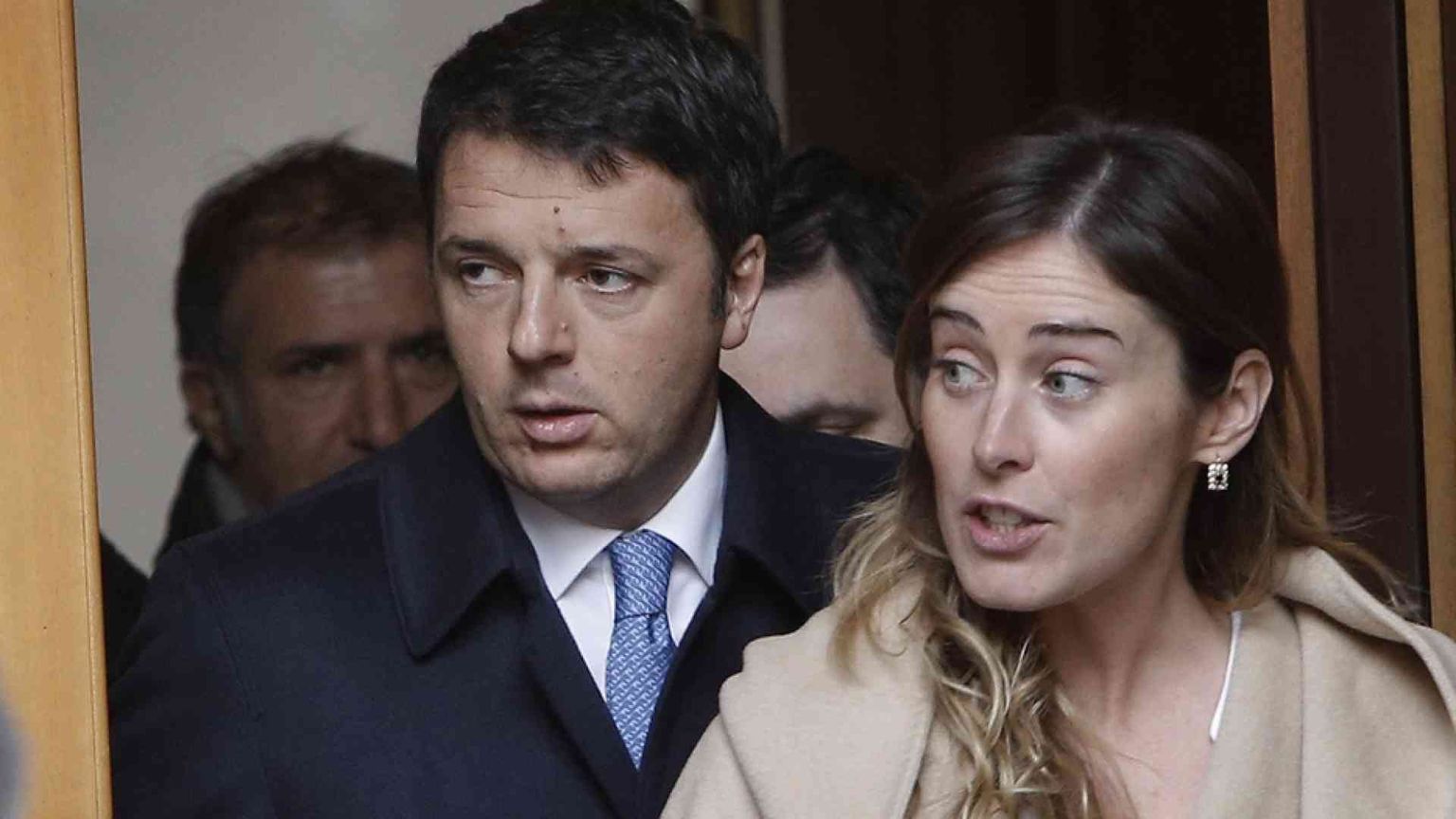 Chiesto processo per Renzi e Boschi. Il leader di Iv denuncia i magistrati