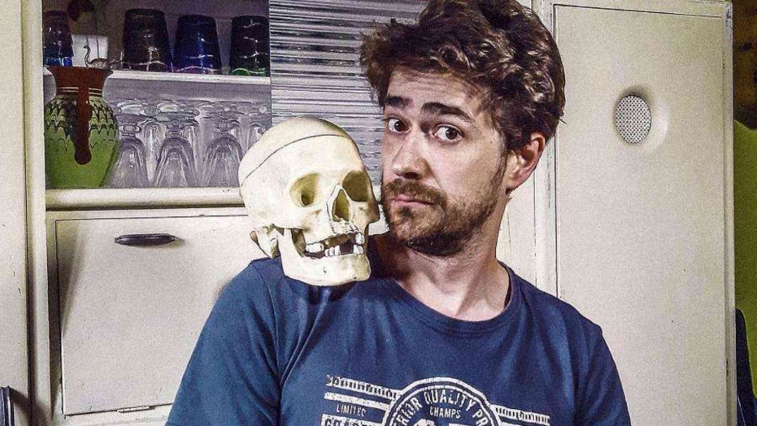 L'attore Scifoni: in ogni casa c'è una liana cui aggrapparsi. Il Papa insegna