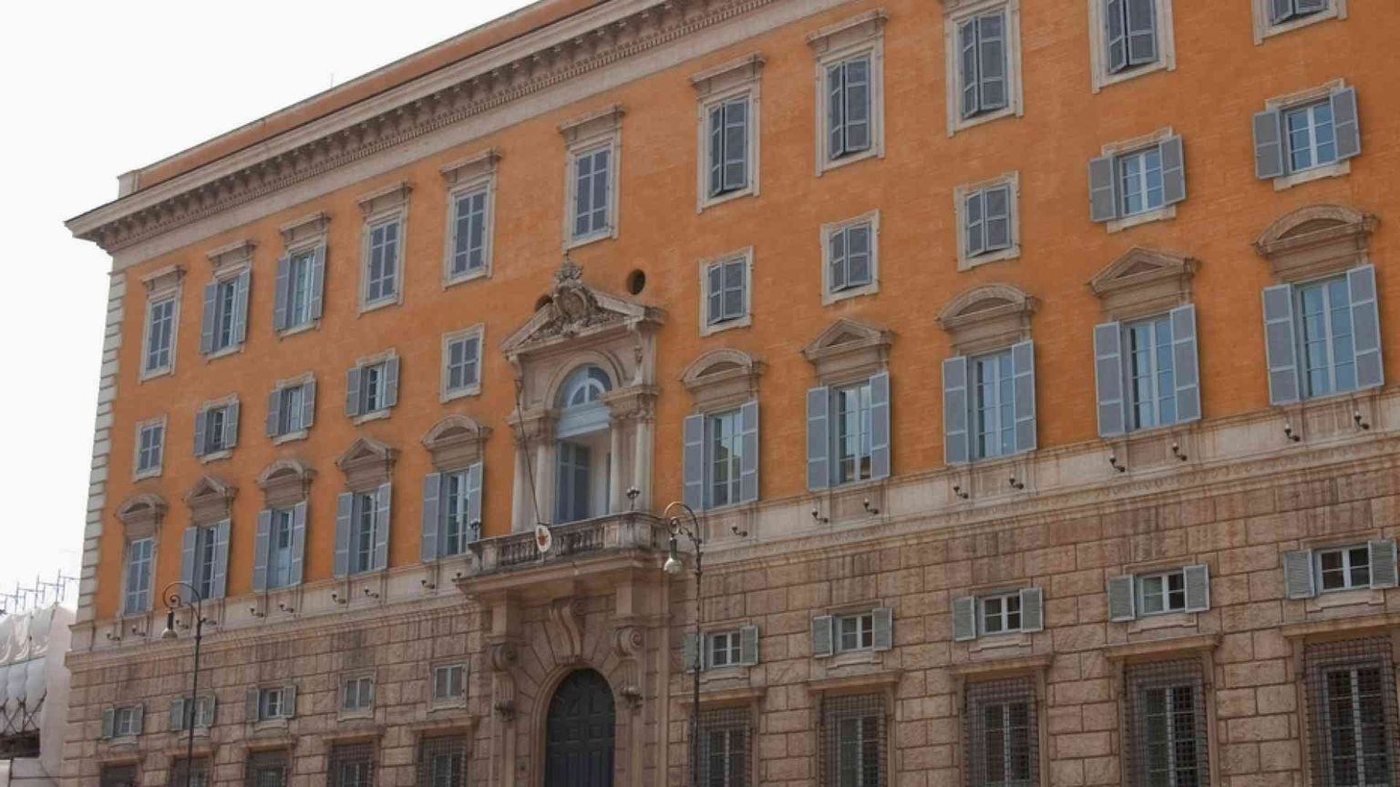 La Congregazione per la Dottrina della fede si fa in due (sezioni)