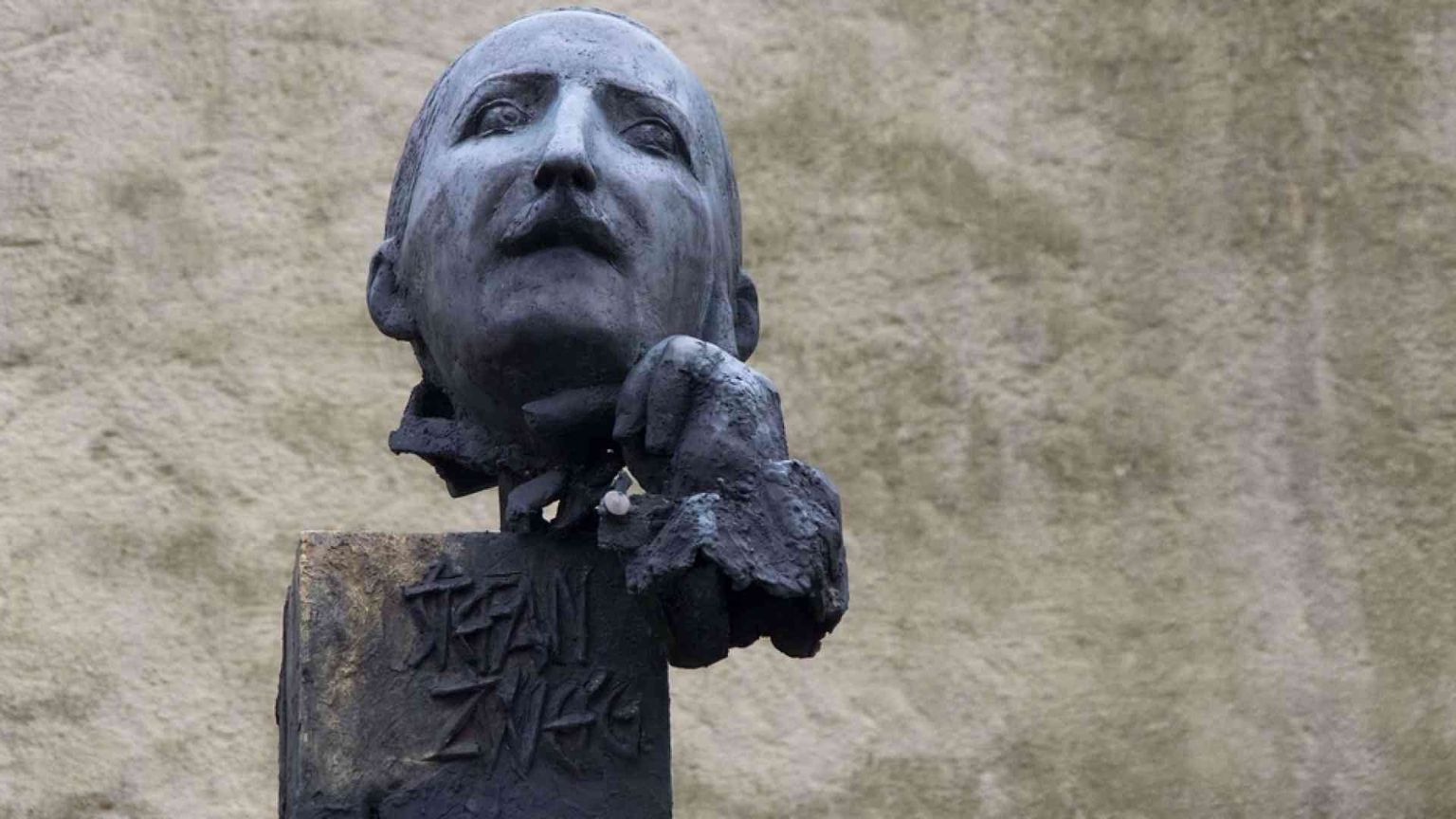 Nelle ultime lettere la battaglia di Stefan Zweig con il secolo atroce