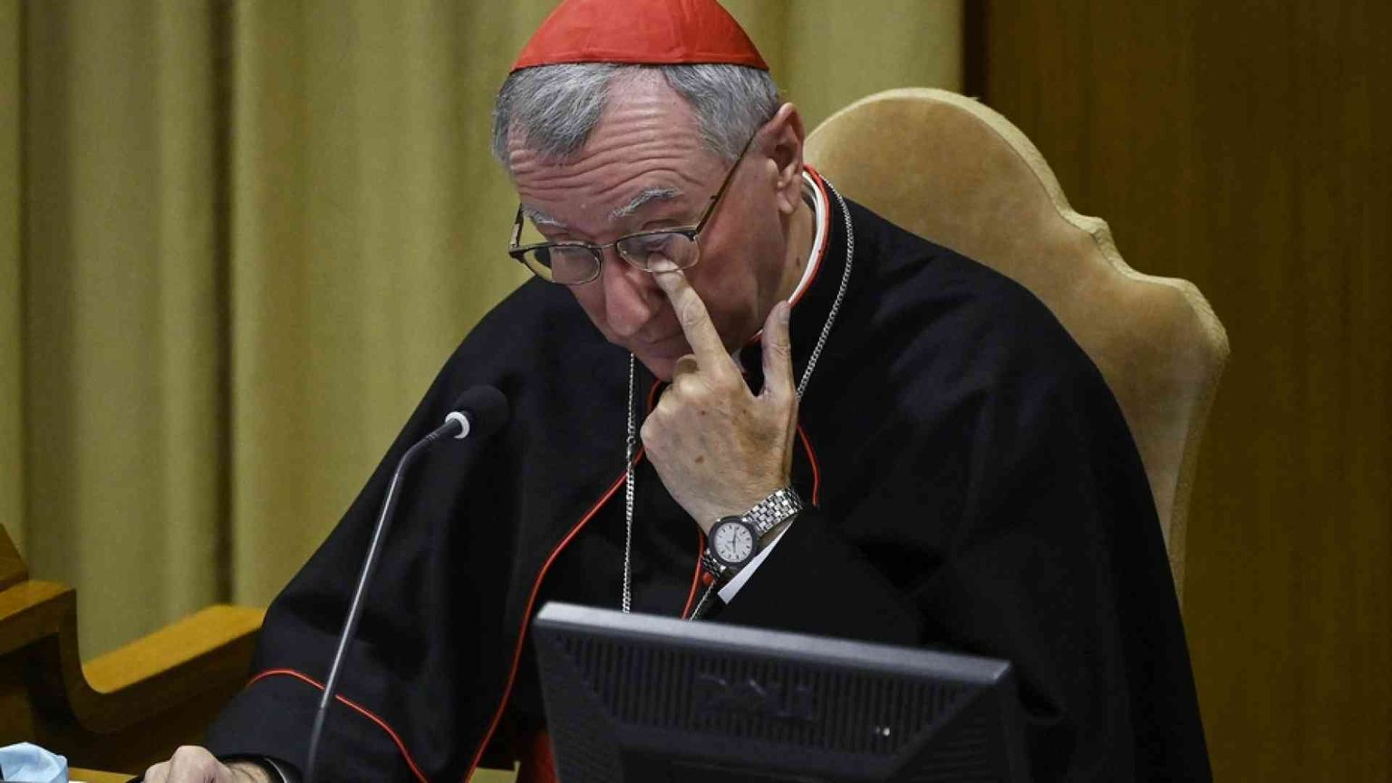 Parolin: "No alla guerra. C'è ancora spazio per il negoziato"