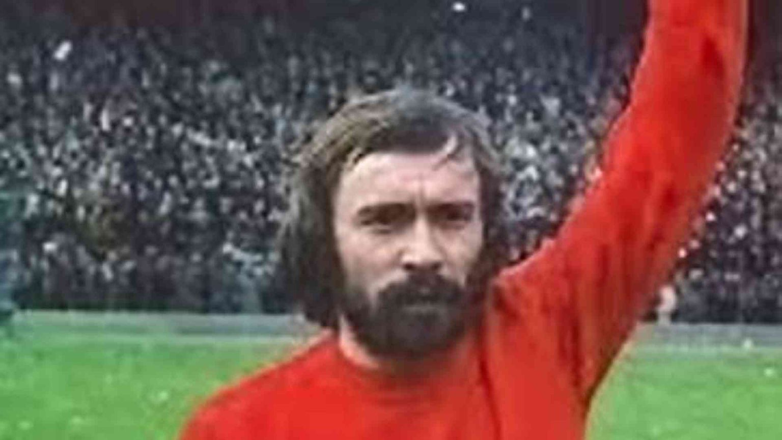 Sollier, il «calciautore». Un pugno chiuso contro l'ignoranza