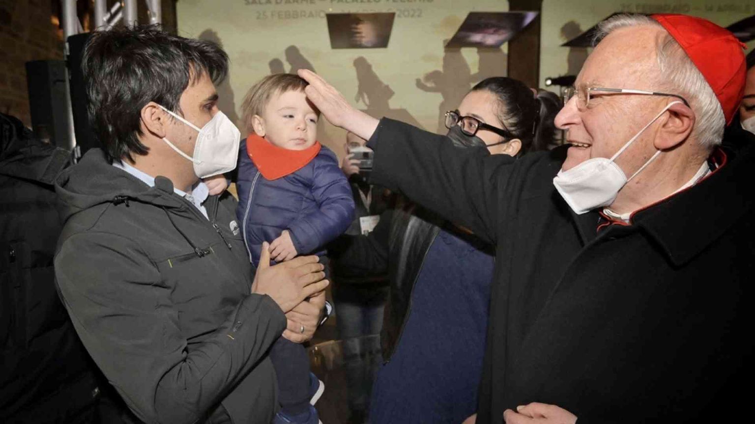 Il cardinale Bassetti compie 80 anni. «La vita è bella se vissuta per gli altri»